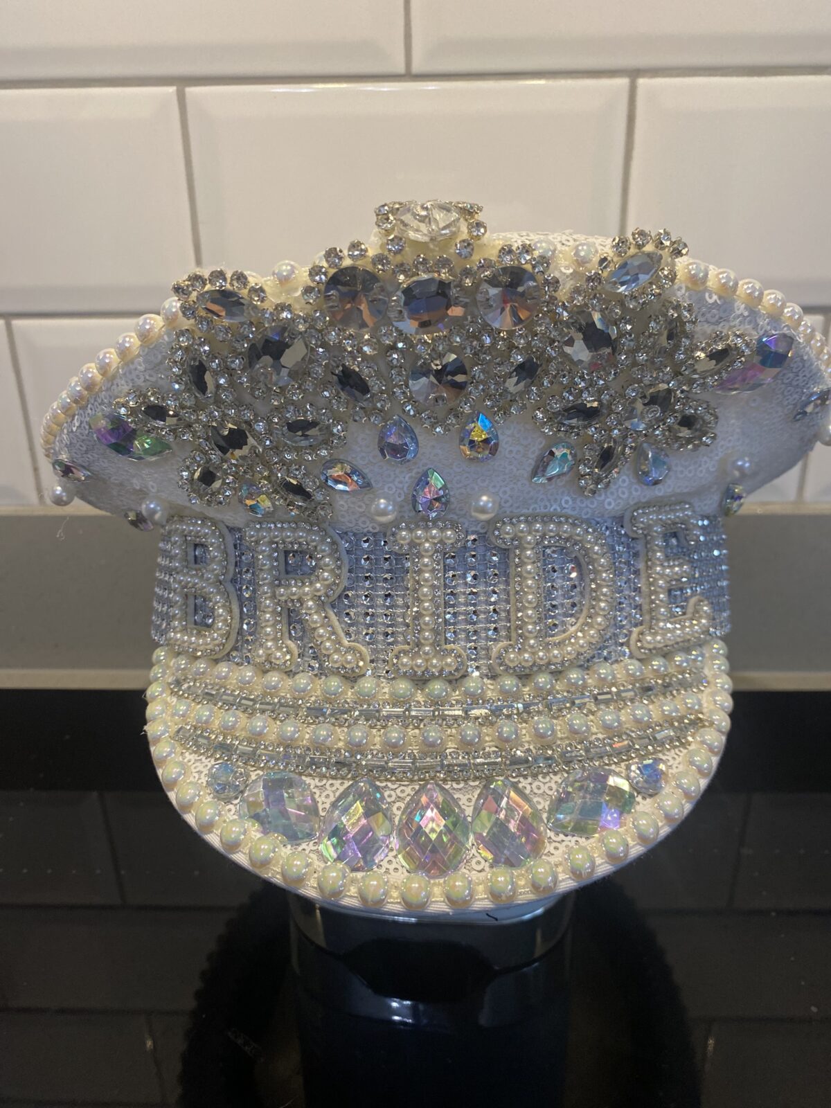 Bride-hat