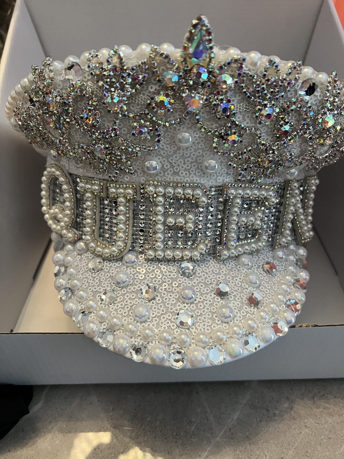 Queen-crystal-military-hats
